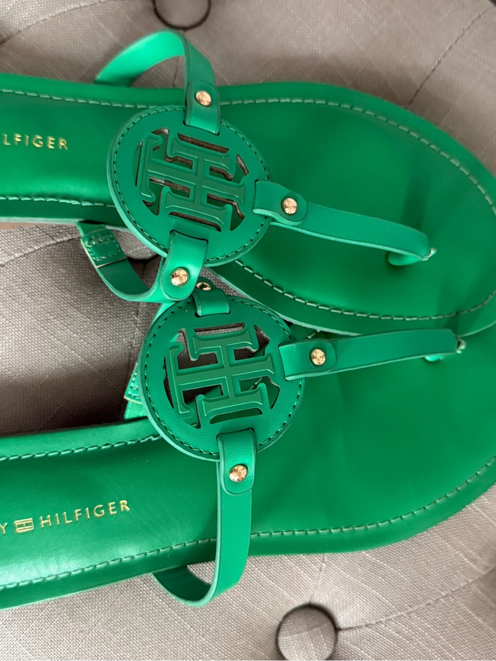 Tommy Hilfiger Emerald Green Logo Thong Sandals